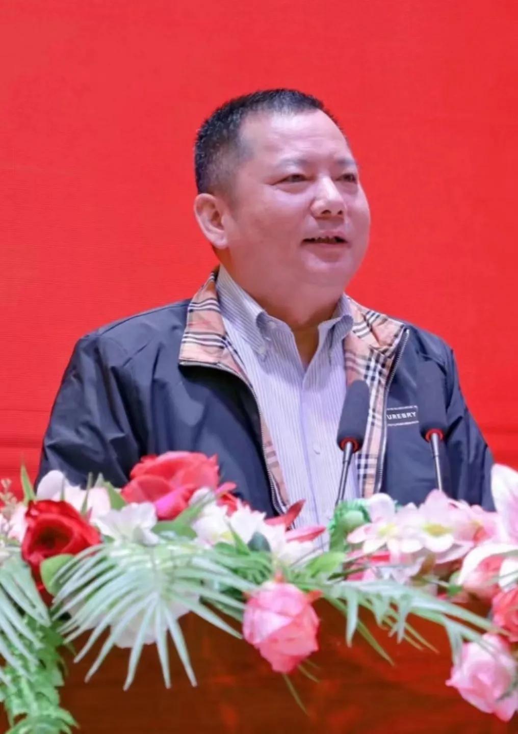 上市公司圖片的視覺呈現(xiàn)與觀點(diǎn)闡述