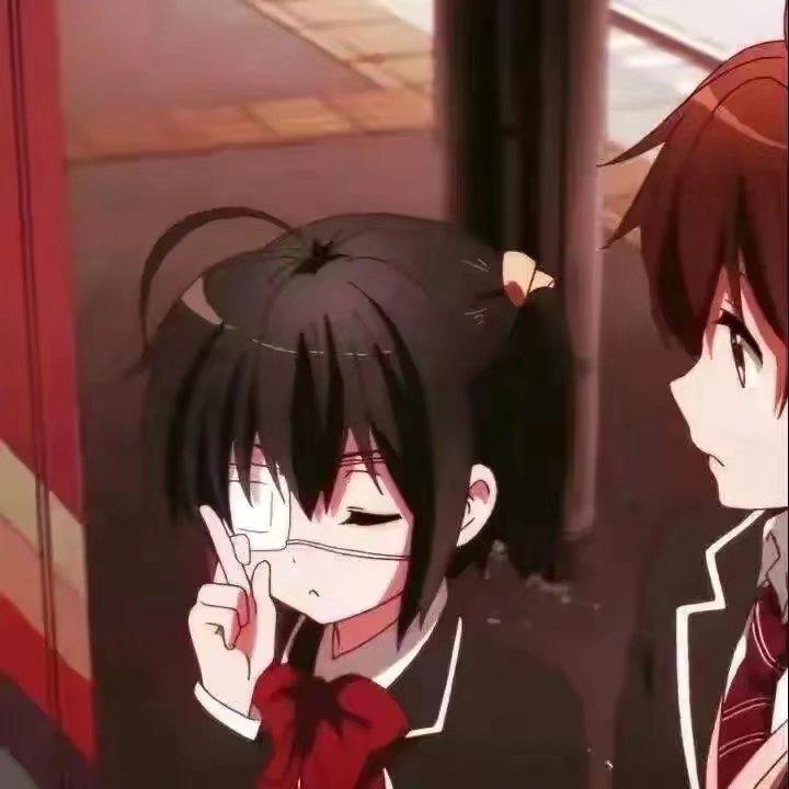 日常甜蜜戀愛動漫，陪伴與溫馨的瞬間