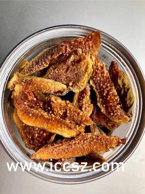 胸大美女明星的溫馨日常風(fēng)采