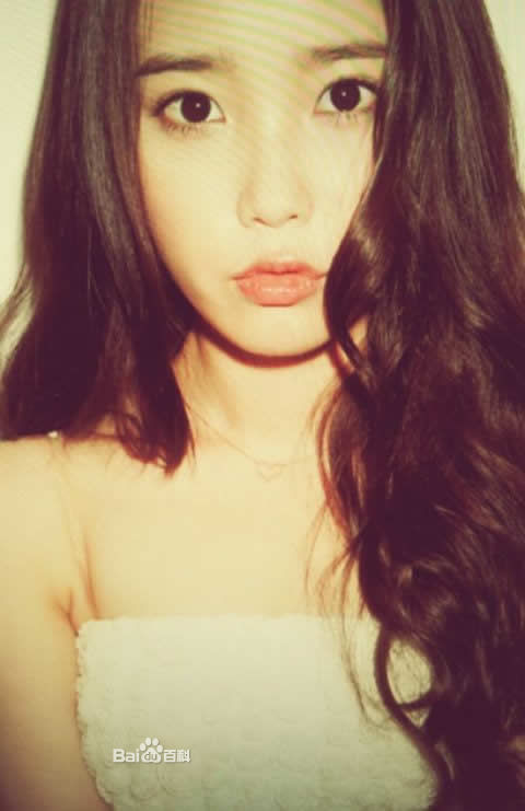 韓國三級(jí)演員的自然美景之旅