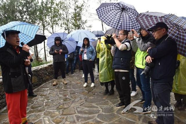 科技引領(lǐng)新時(shí)代的扶貧之路——建始扶貧動(dòng)態(tài)資訊報(bào)道