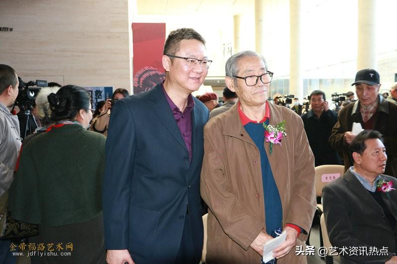 來賓萬象城最新動(dòng)態(tài)揭秘,小巷中的獨(dú)特風(fēng)味探秘