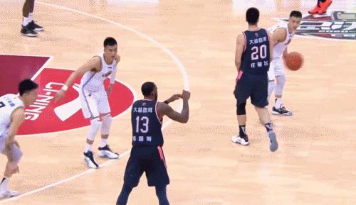 遼寧隊(duì)最新動(dòng)態(tài),小巷深處的籃球情懷與美食驚喜探索