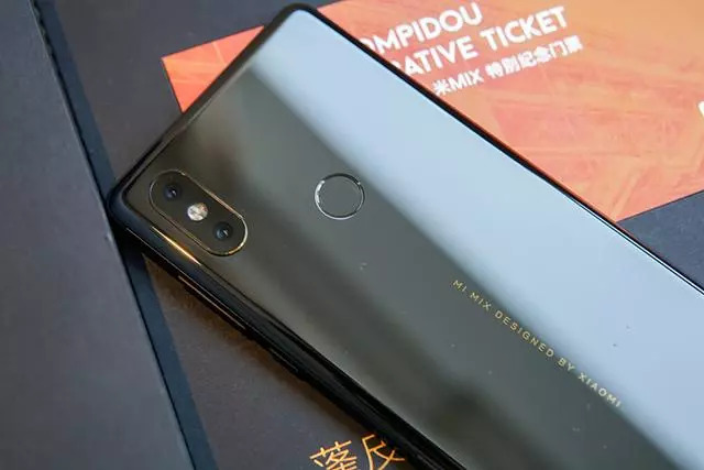 小米MIX 2S上市價(jià)格深度分析與觀點(diǎn)闡述