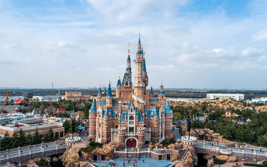 上海迪斯尼最新動(dòng)態(tài)及游玩攻略與技能學(xué)習(xí)指南