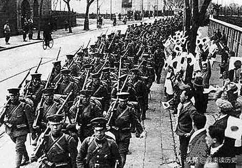 我軍最新陸軍編制表下的溫情日常揭秘