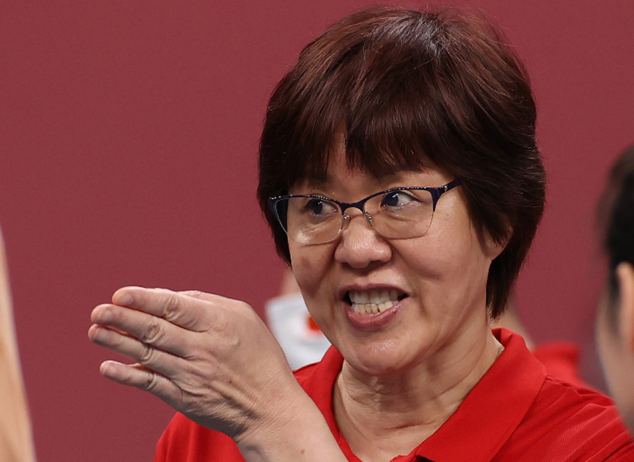 郎平專訪揭秘中國排球精神傳承與未來展望