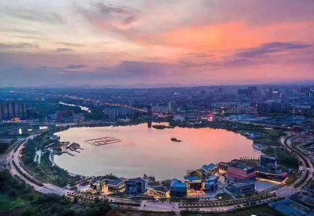 華東科技引領(lǐng)科技創(chuàng)新，塑造未來藍圖——最新消息速遞